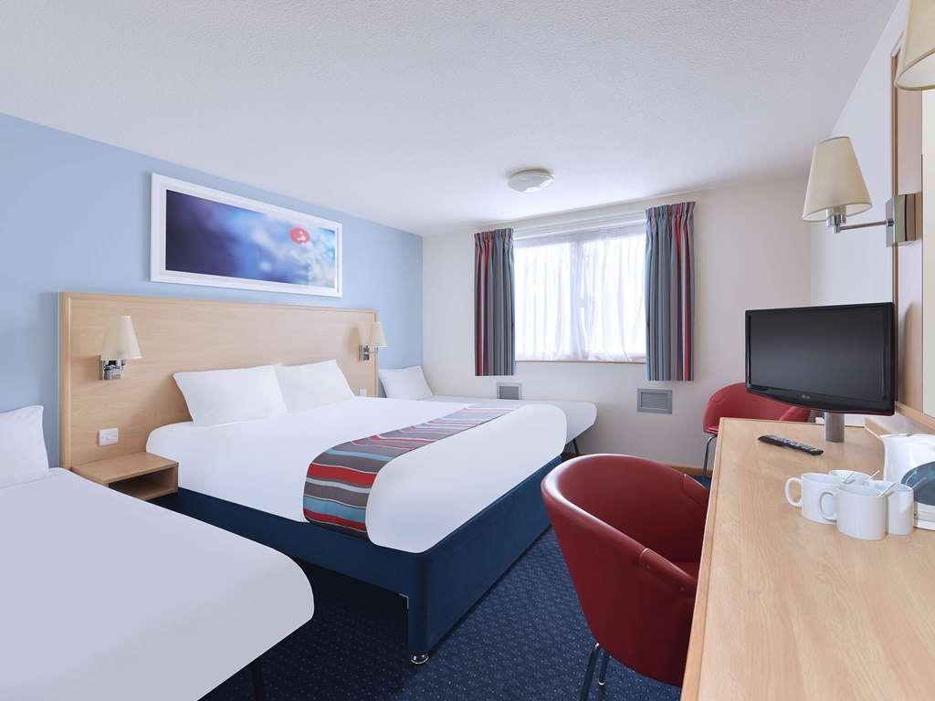 Travelodge Redhill Редхилл Удобства фото