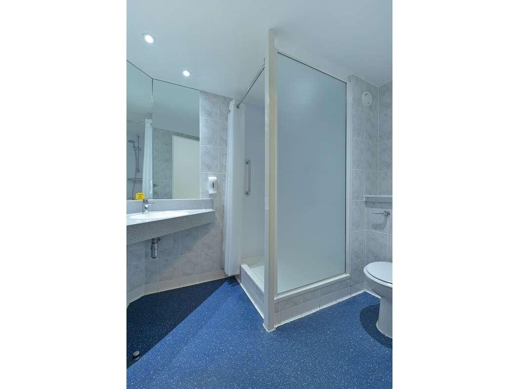 Travelodge Redhill Редхилл Номер фото