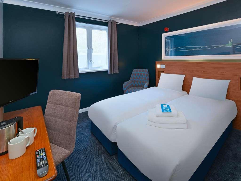 Travelodge Redhill Редхилл Номер фото