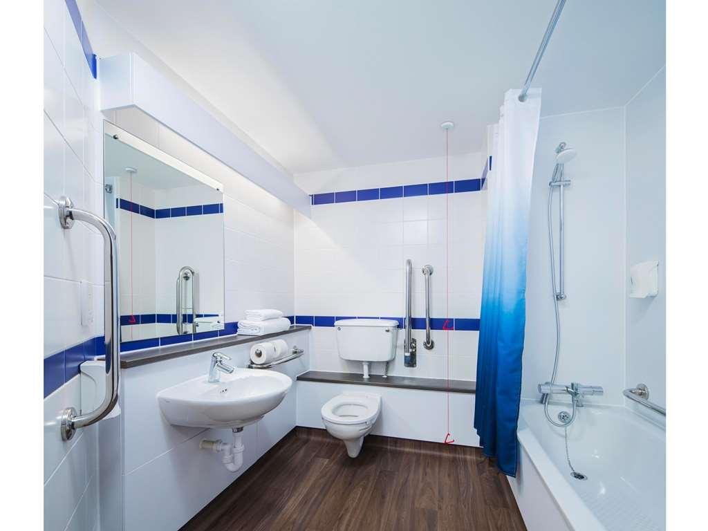 Travelodge Redhill Редхилл Номер фото